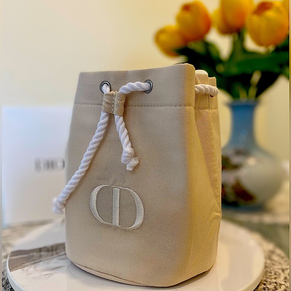 Dior - Makeup Pouch - Picture 3 of 7